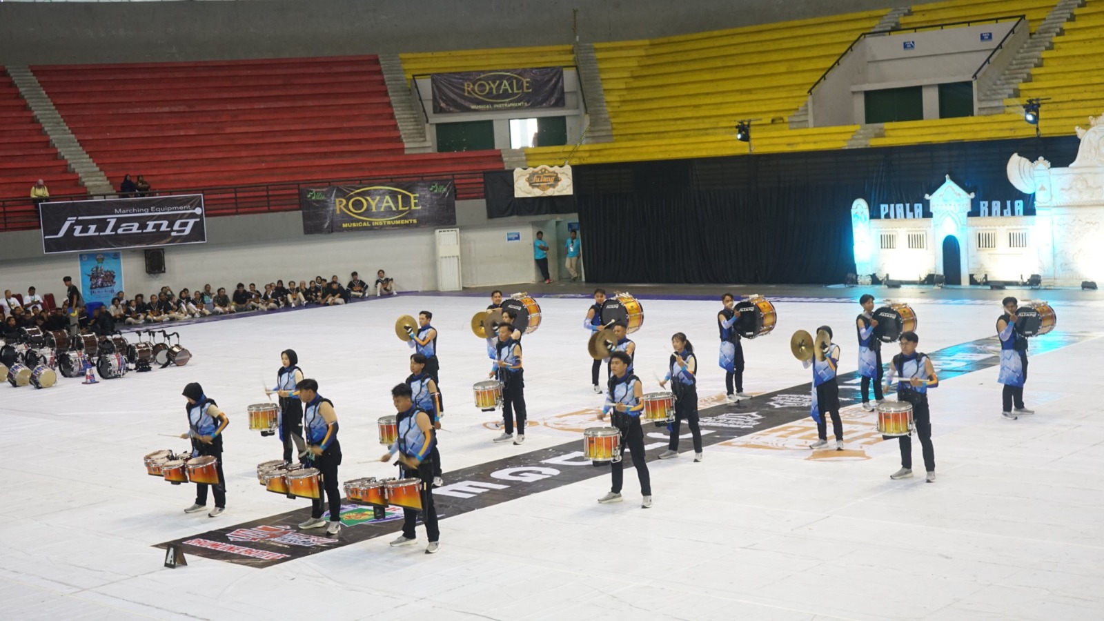 Dispora Drum Corps. (Ist)