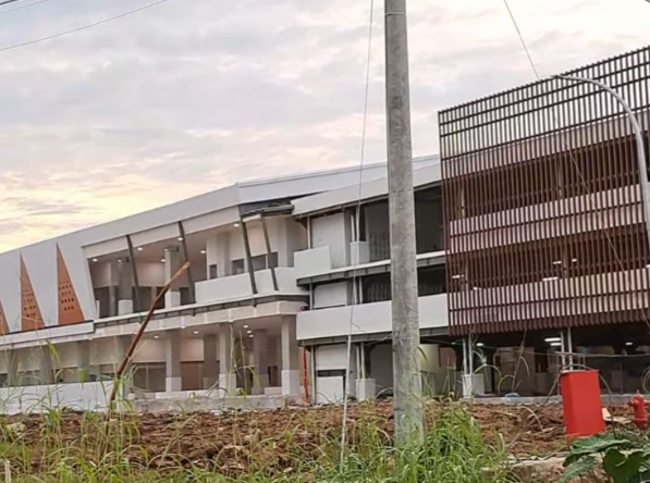 Pasar tangga arung.