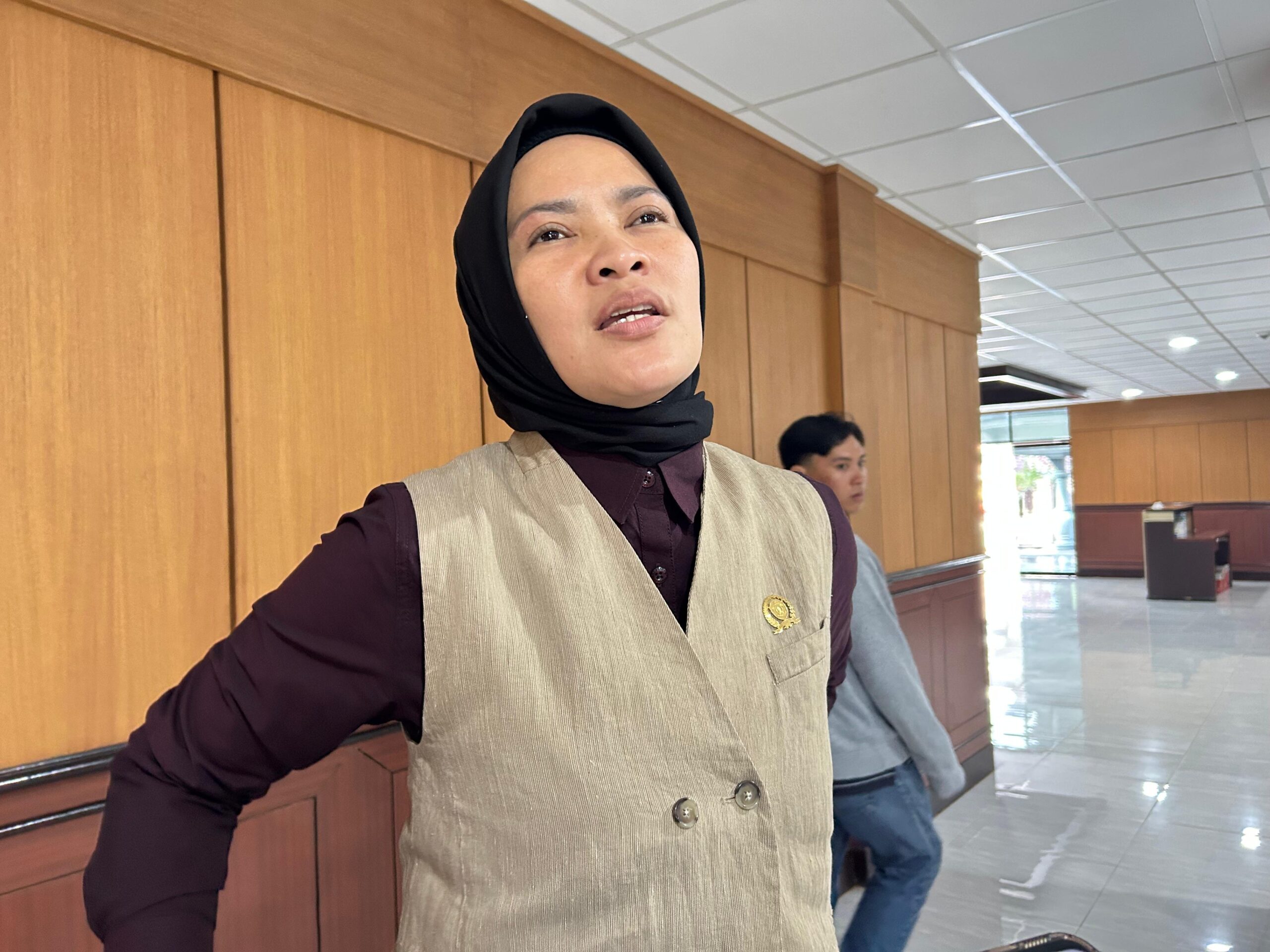 Wakil Ketua DPRD Kaltim, Yenni Eviliana