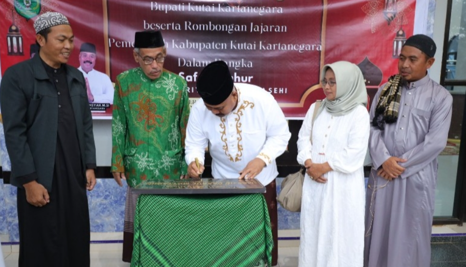 Safari Subuh, Bupati Resmikan Masjid Darul Muttaqin Desa Puan Cepak.