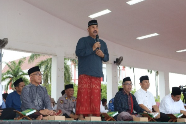 kegiatan Gerakan Etam Mengaji (Gema), yang dibuka langsung oleh Bupati Edi Damansyah di Lapangan Upacara Kantor Bupati Kukar, Tenggarong.