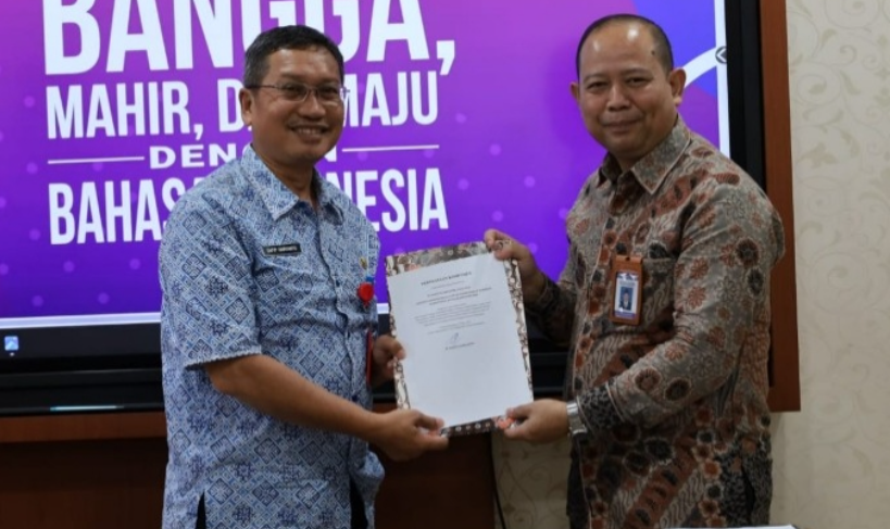 Asisten III bidang Administrasi Umum Pemerintah Kabupaten (Pemkab) Kutai Kartanegara (Kukar) Dafip Haryanto menerima Audiensi dan Silaturahmi Kepala Balai Bahasa Provinsi Kalimantan Timur.