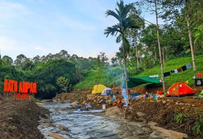Air Terjun Batu Ampar.