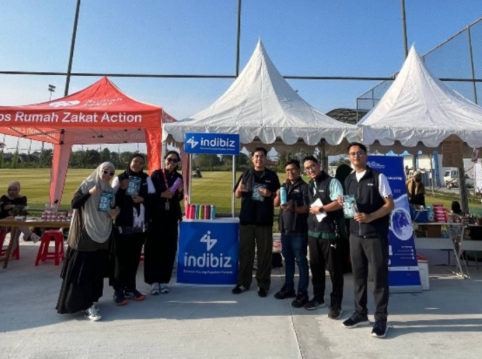 Indibiz Borneo ambil bagian dalam kegiatan Green Run Sekolah Islam yang digelar Sabtu (25/4/2026) di Stadion Batakan. (Voxnews.id)