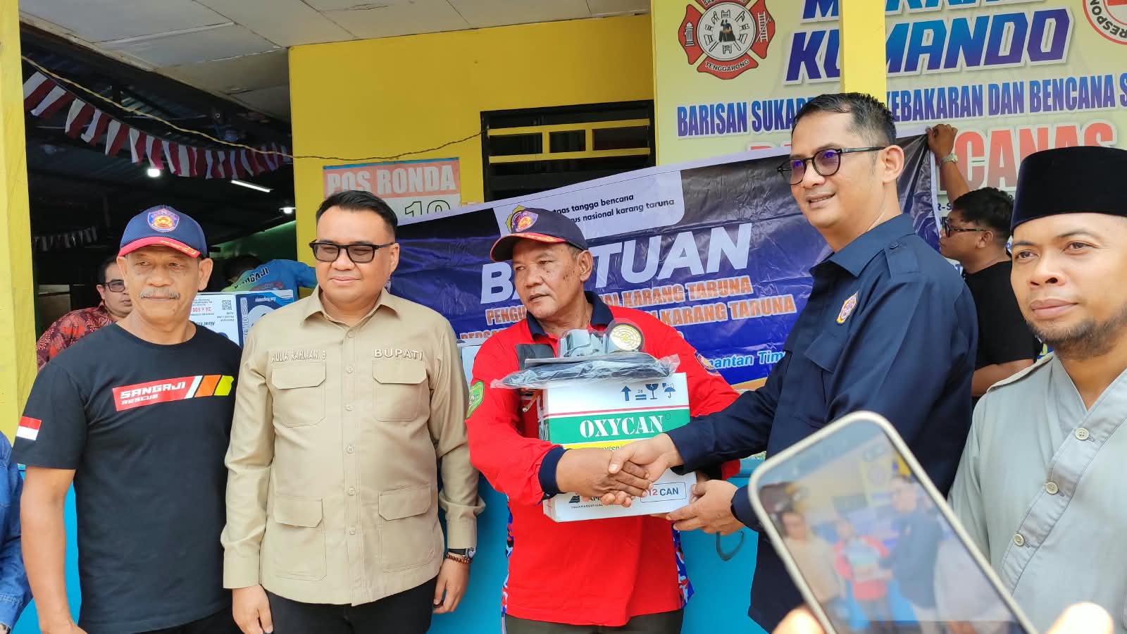 Bupati Kukar tinjau posko karhutla Kecamatan Tenggarong. (Voxnews.id)