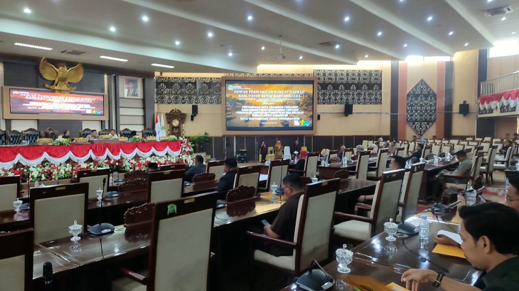 Suasana Sidang Paripurna Pembahasan Anggaran Perubahan 2026. (Voxnews.id)