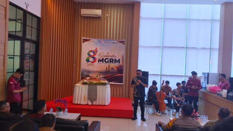 Bupati Kukar, Aulia Rahman Basri saat kegiatan HUT ke-8 MGRM. (Voxnews.id)