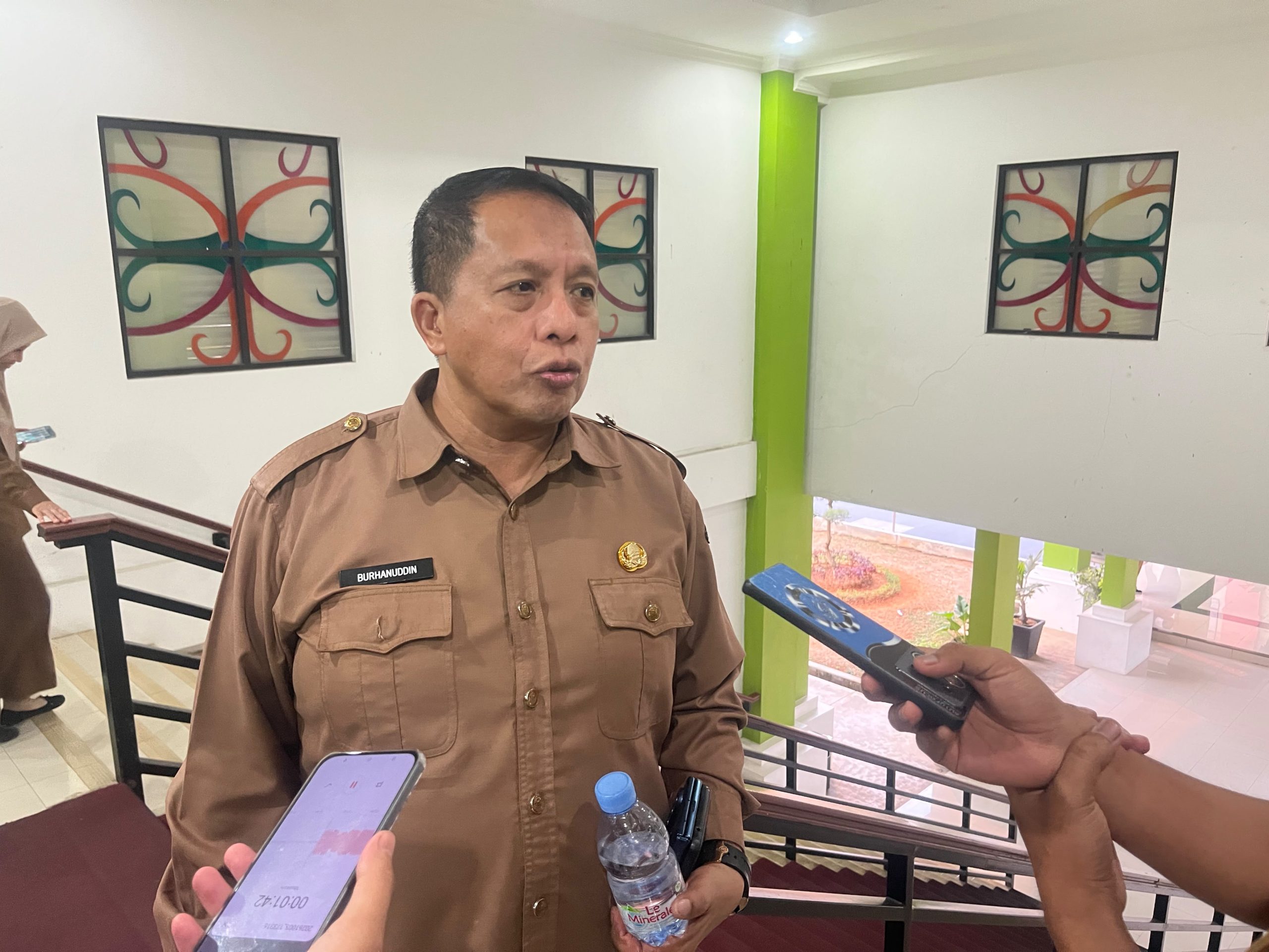 Plt Kepala Disperindag Kukar, Burhanuddin. (Voxnews.id)